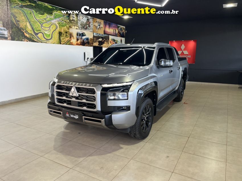 Mitsubishi TRITON 2.4 BITURBO DIESEL CD KATANA 4X4 AUTOMÁTICO - Loja