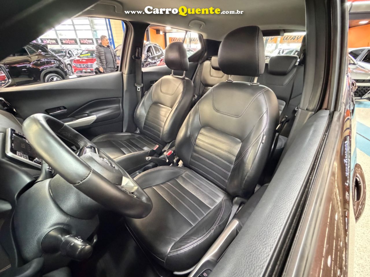 NISSAN KICKS 1.6 16V SV 2019 - Loja