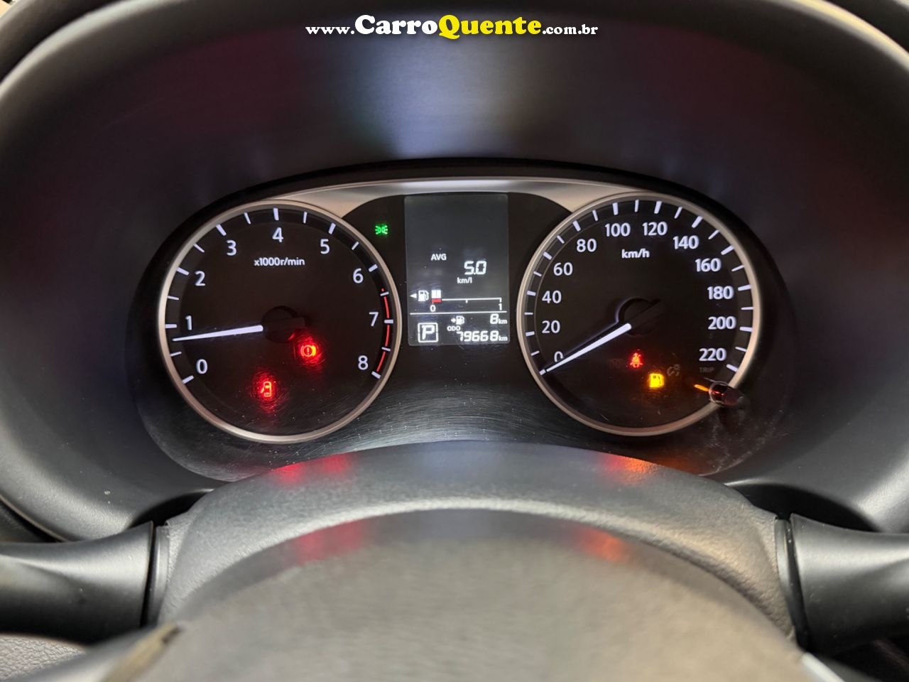 NISSAN KICKS 1.6 16V SV 2019 - Loja