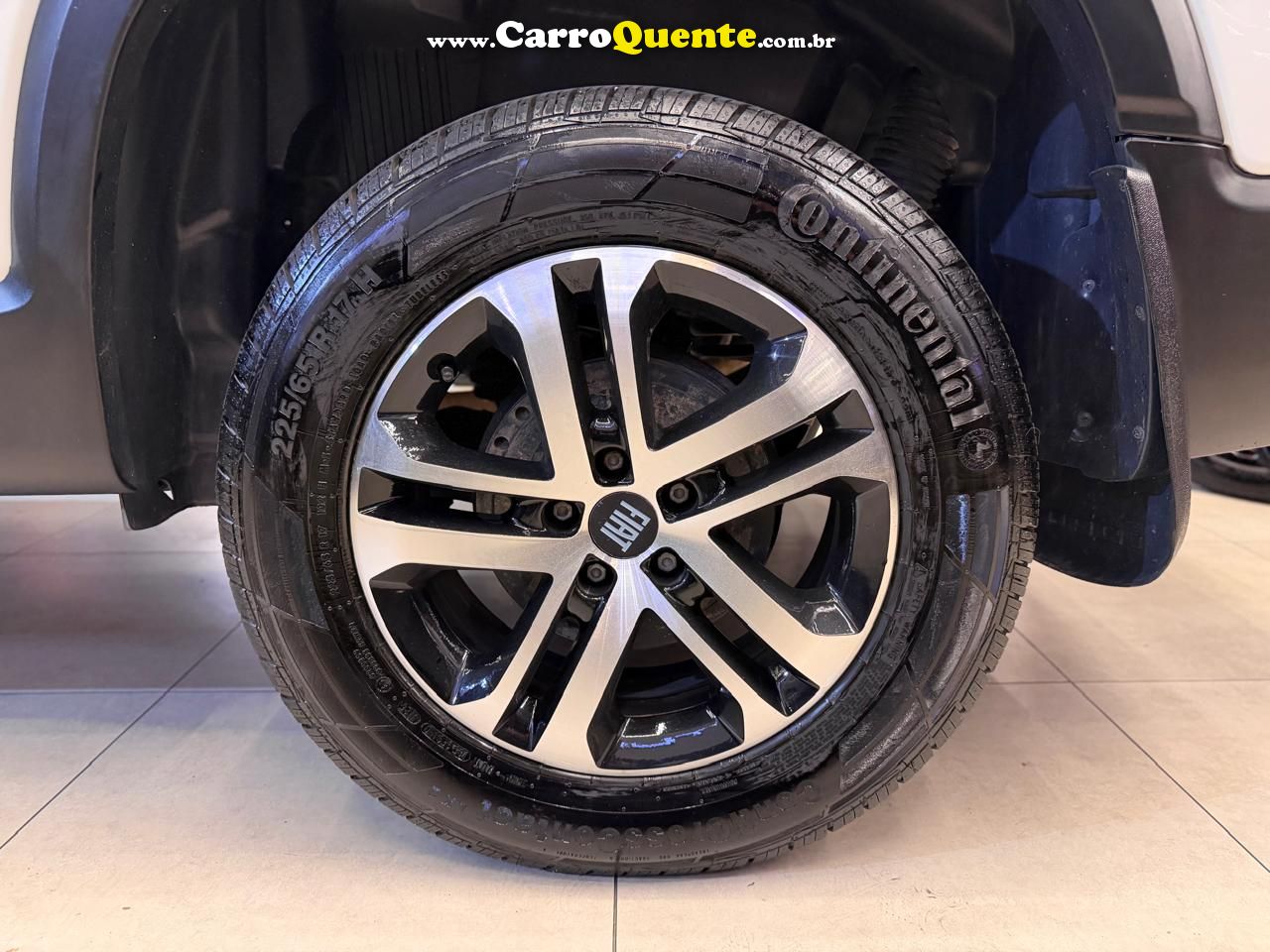 FIAT TORO 1.3 TURBO 270 ENDURANCE 2024 - Loja