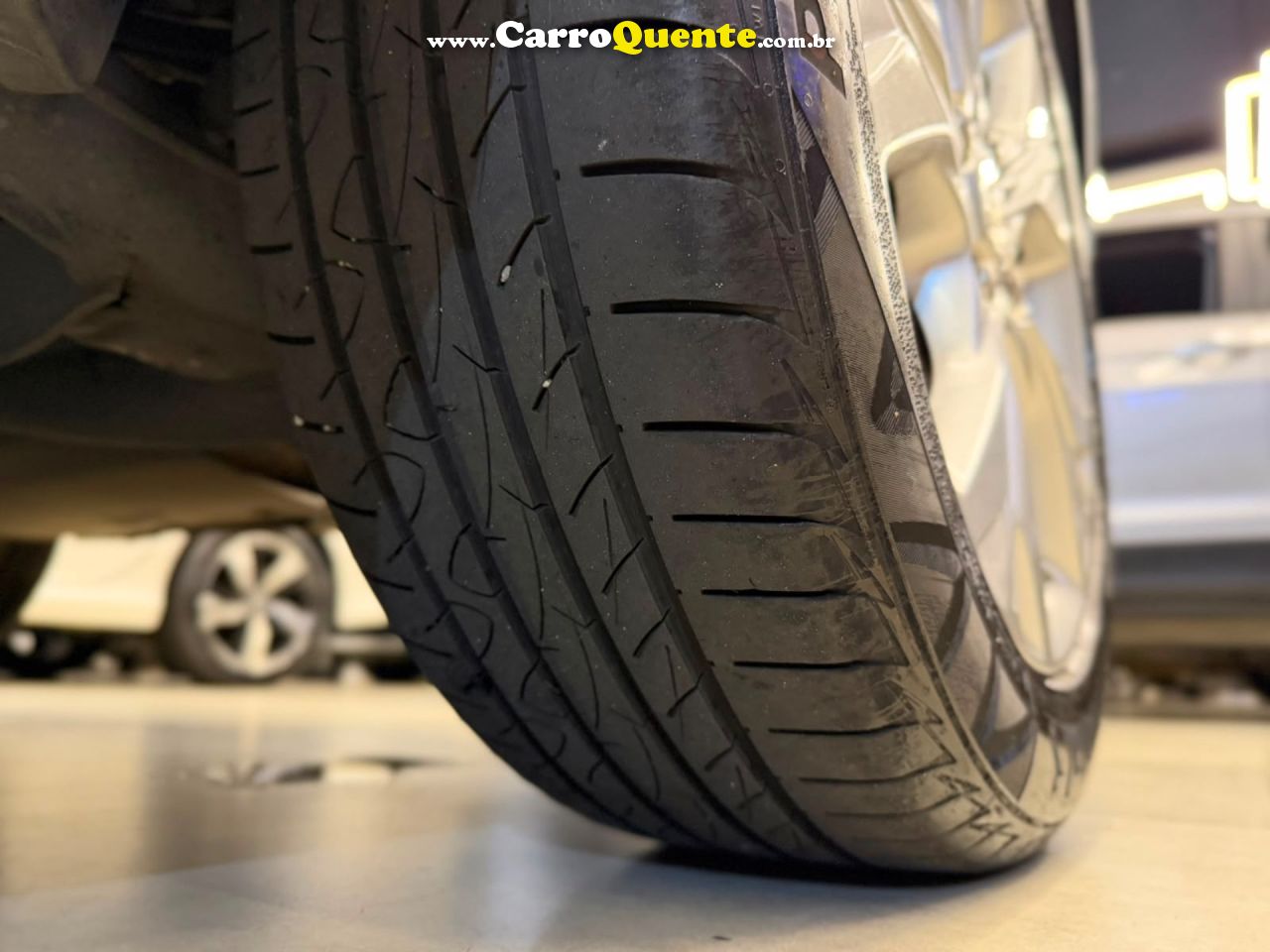 CHEVROLET ONIX 1.0 TURBO PREMIER 2022 - Loja