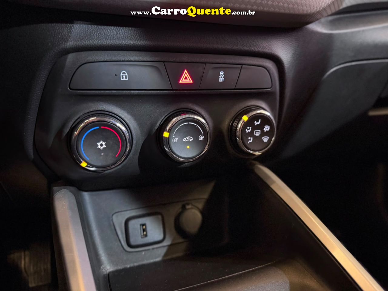 CHEVROLET ONIX 1.0 TURBO PREMIER 2022 - Loja