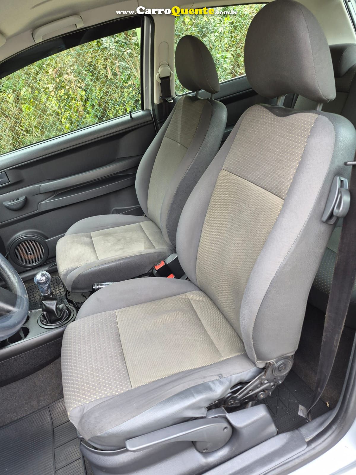 VOLKSWAGEN FOX 1.0 MI ROUTE 8V 2008 - Loja