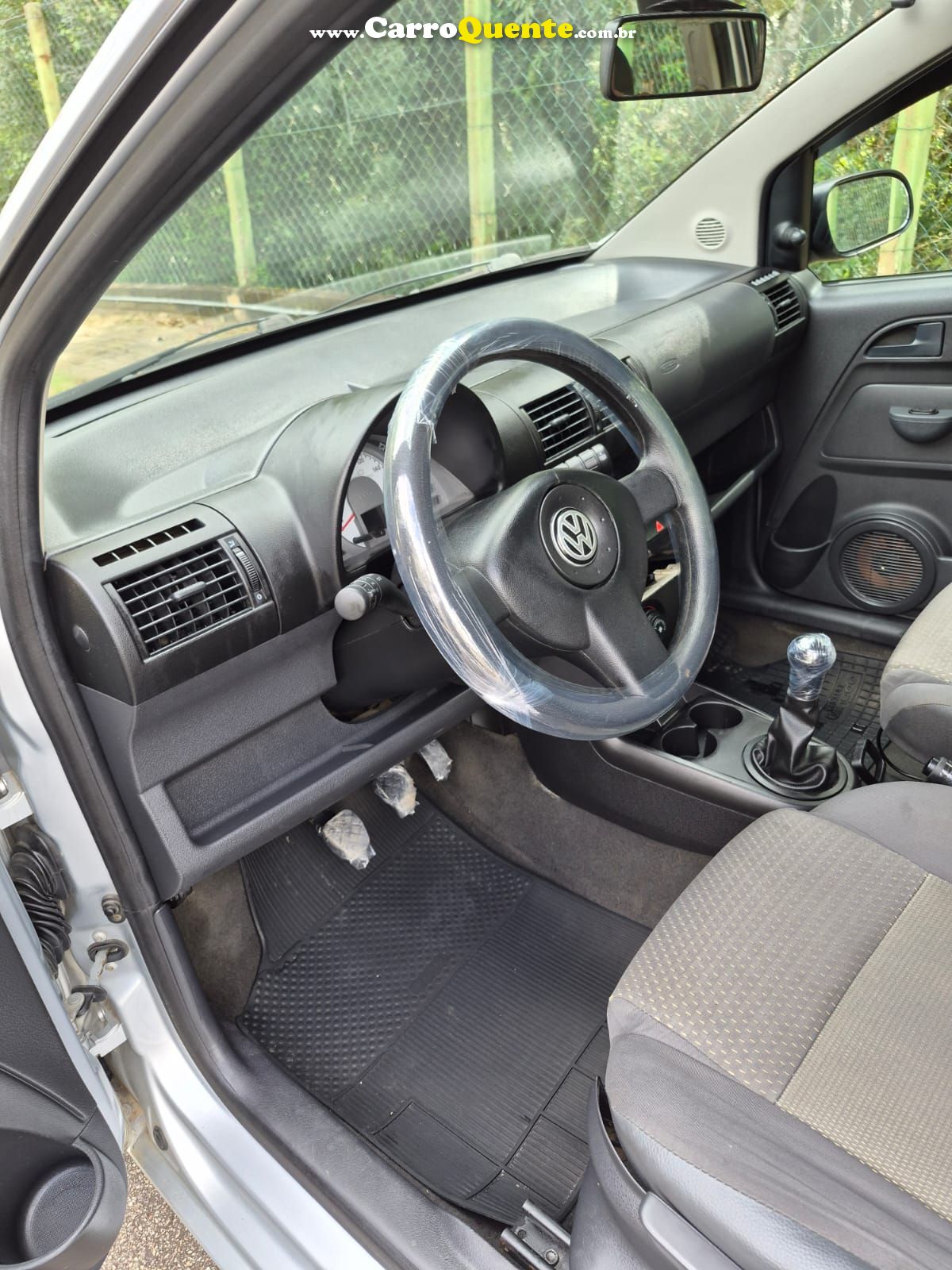 VOLKSWAGEN FOX 1.0 MI ROUTE 8V 2008 - Loja