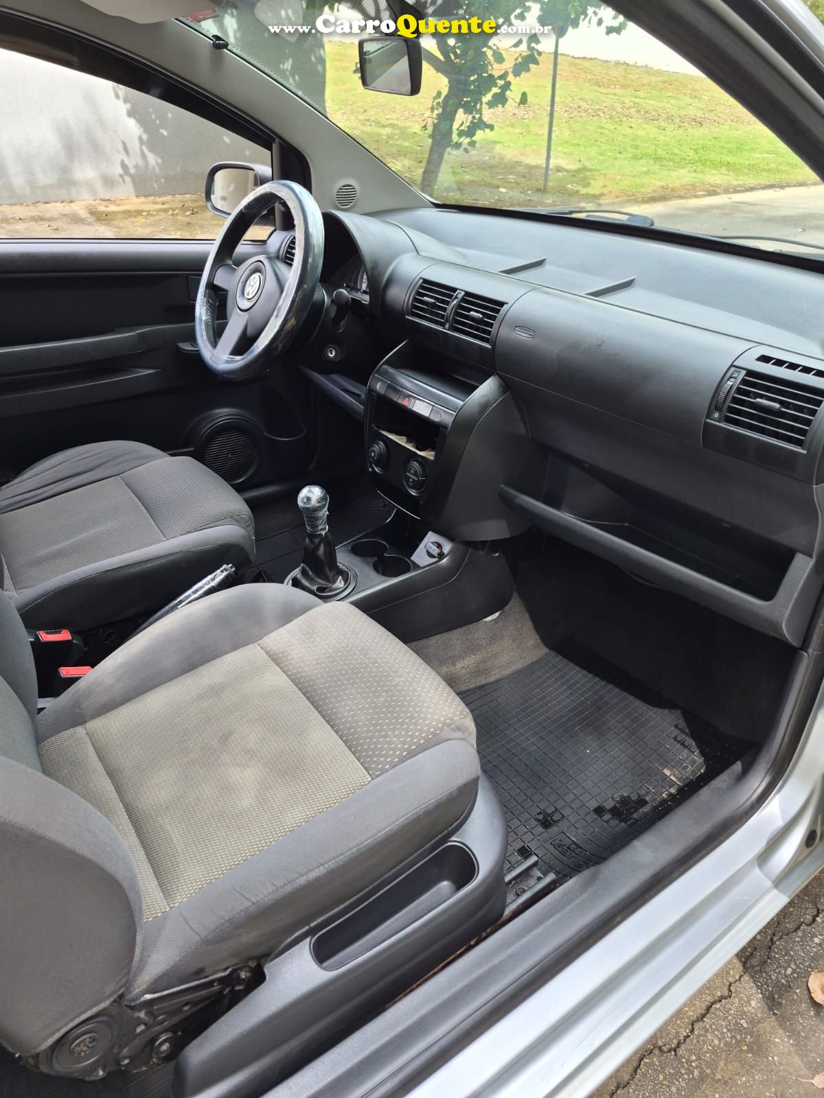 VOLKSWAGEN FOX 1.0 MI ROUTE 8V 2008 - Loja