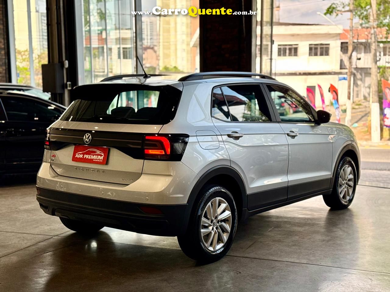 VOLKSWAGEN T-CROSS 1.0 200 TSI TOTAL SENSE 2020 - Loja