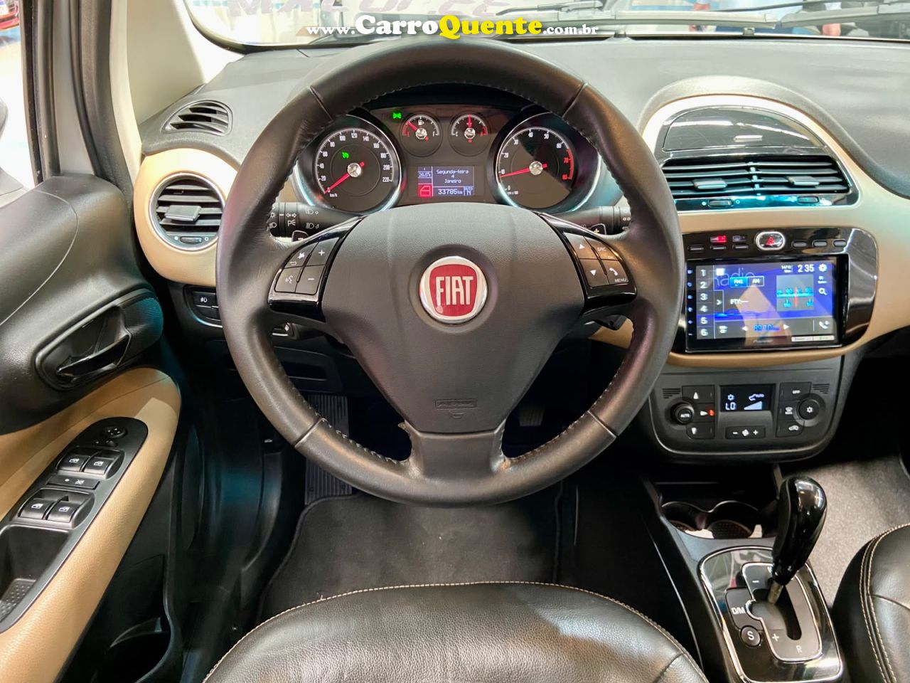 FIAT LINEA 1.8 ABSOLUTE 16V 2015 - Loja
