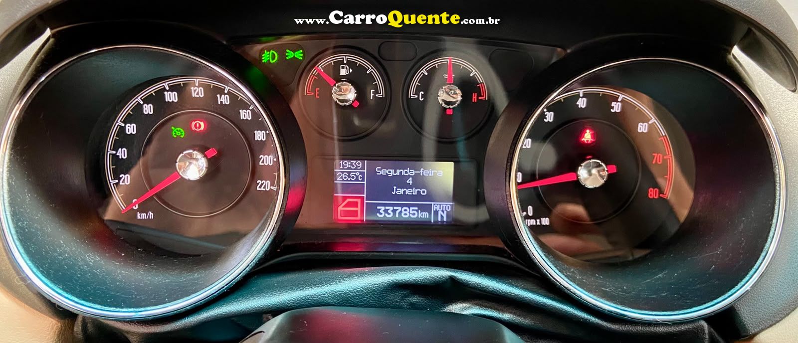 FIAT LINEA 1.8 ABSOLUTE 16V 2015 - Loja
