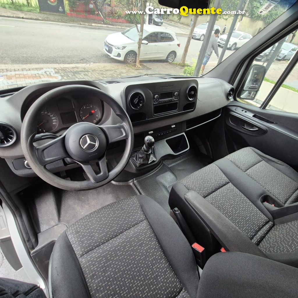 MERCEDES-BENZ   SPRINTER 416 VAN L. T.A. 10L 2.2 DIESEL   PRATA 2022 2.2 DIESEL - Loja