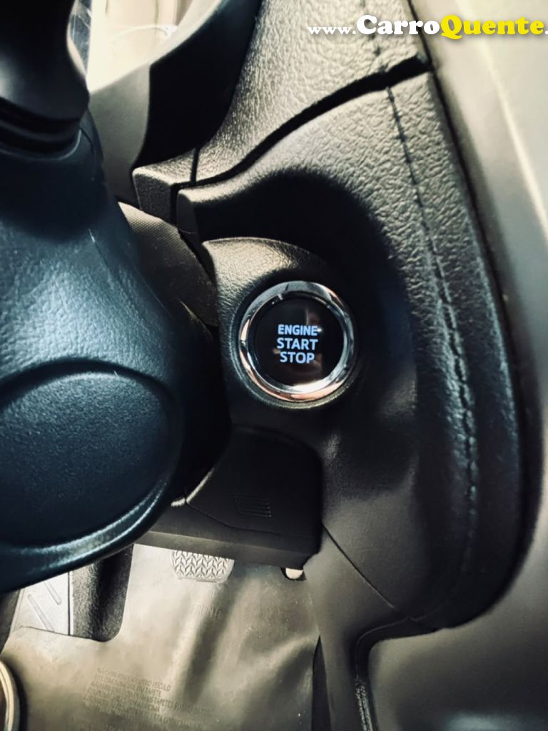 TOYOTA   YARIS XL SEDAN 1.5 FLEX 16V 4P AUT.   PRATA 2018 1.5 FLEX - Loja