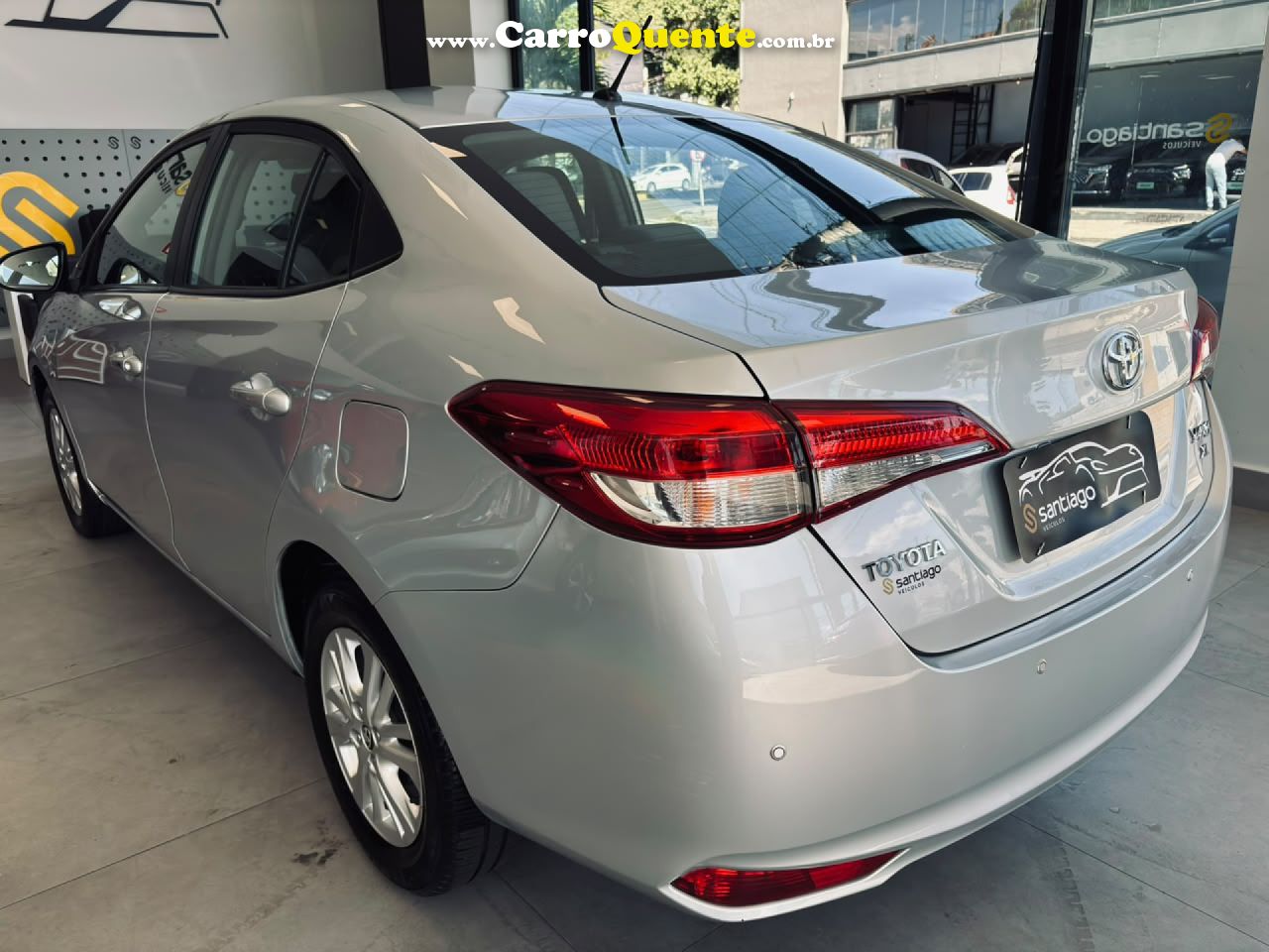 TOYOTA   YARIS XL SEDAN 1.5 FLEX 16V 4P AUT.   PRATA 2018 1.5 FLEX - Loja