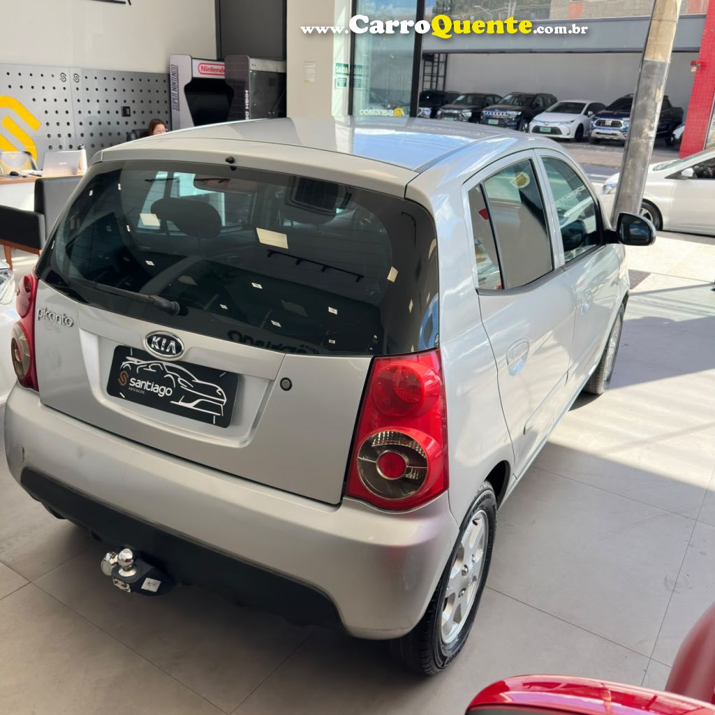 KIA   PICANTO EX 1.11.0 1.0 FLEX MEC.   PRATA 2010 1.0 FLEX - Loja