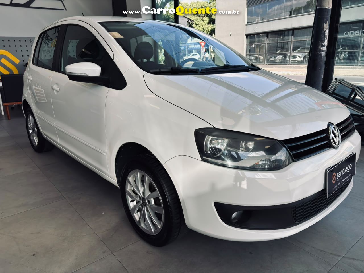 VOLKSWAGEN   FOX 1.0 MI TOTAL FLEX 8V 5P   BRANCO 2014 1.0 FLEX - Loja
