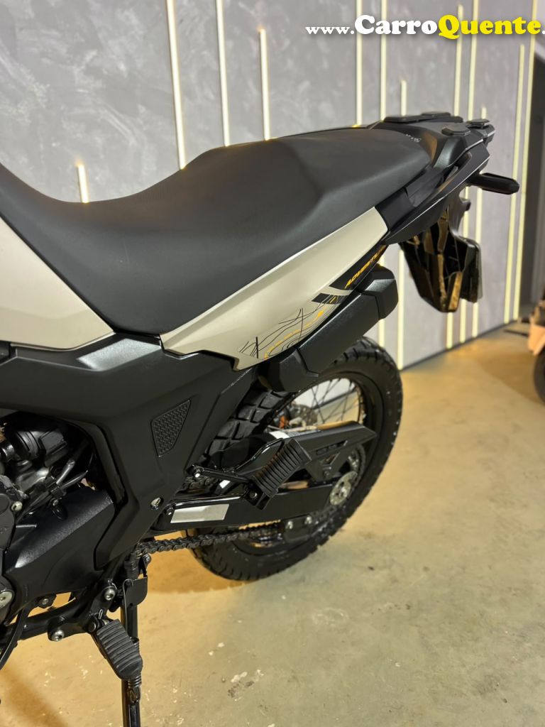 HONDA   XRE 300 SAHARA ADV   BEGE 2024 300 FLEX - Loja