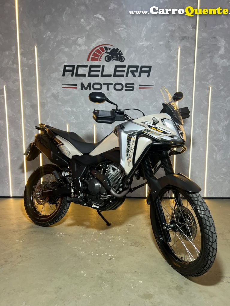 HONDA   XRE 300 SAHARA ADV   BEGE 2024 300 FLEX - Loja