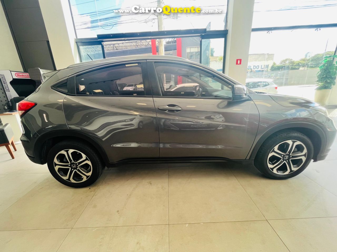 HONDA   HR-V EX 1.8 FLEXONE 16V 5P AUT.   CINZA 2017 1.8 GASOLINA - Loja