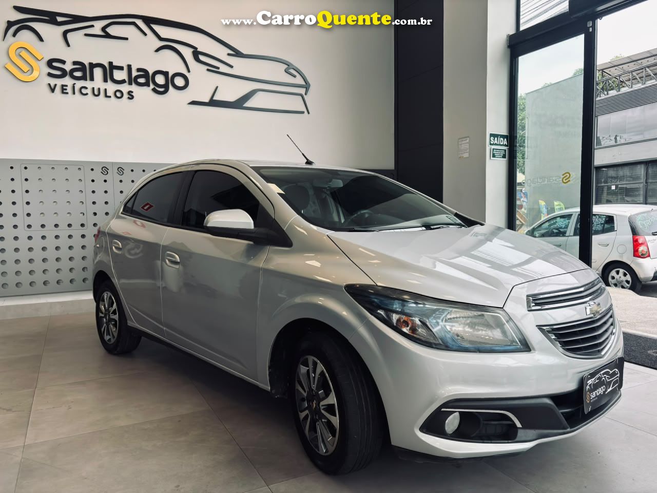 CHEVROLET   ONIX HATCH LTZ 1.4 8V FLEXPOWER 5P MEC.   PRATA 2015 1.4 FLEX - Loja
