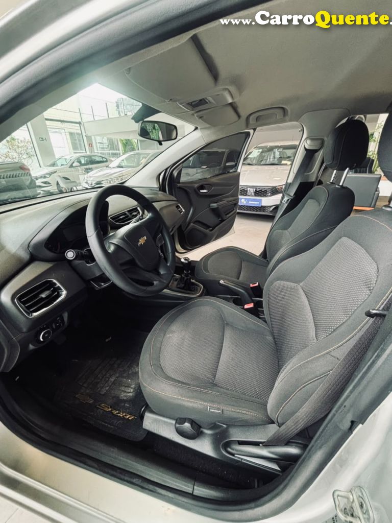 CHEVROLET   ONIX HATCH LTZ 1.4 8V FLEXPOWER 5P MEC.   PRATA 2015 1.4 FLEX - Loja