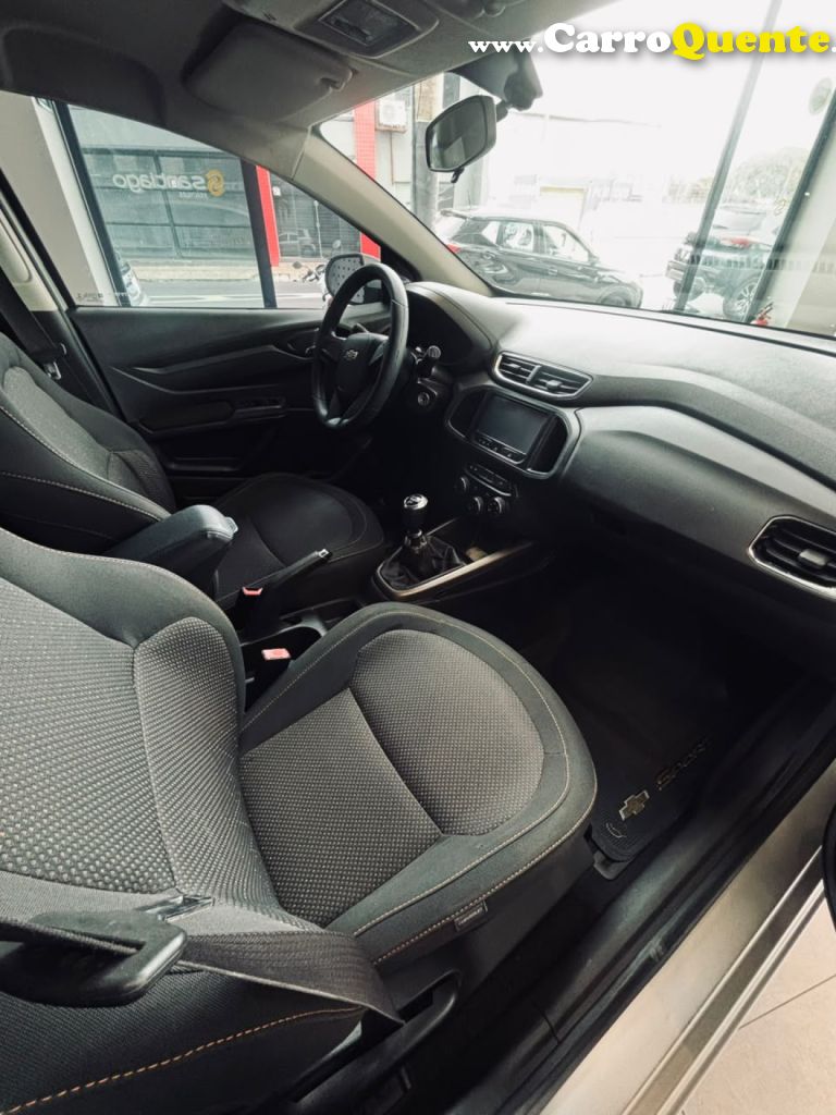 CHEVROLET   ONIX HATCH LTZ 1.4 8V FLEXPOWER 5P MEC.   PRATA 2015 1.4 FLEX - Loja