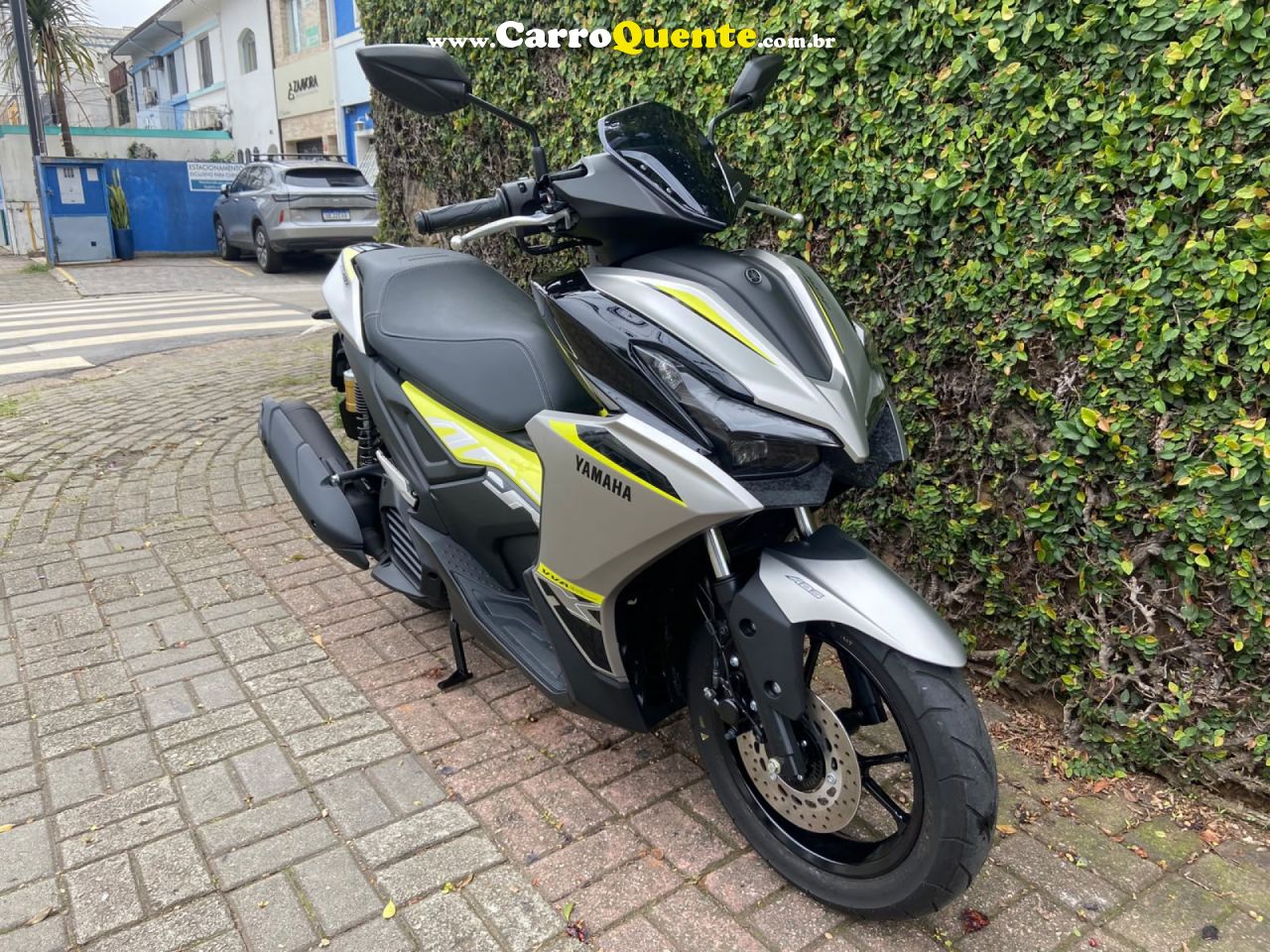 YAMAHA    AEROX 160   PRATA 2026 160 GASOLINA - Loja