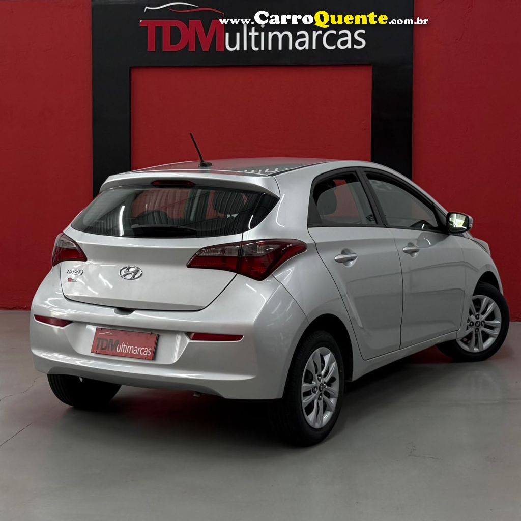 HYUNDAI   HB20 COMF.C.PLUSC.STYLE 1.0 FLEX 12V   PRATA 2019 1.0 FLEX - Loja
