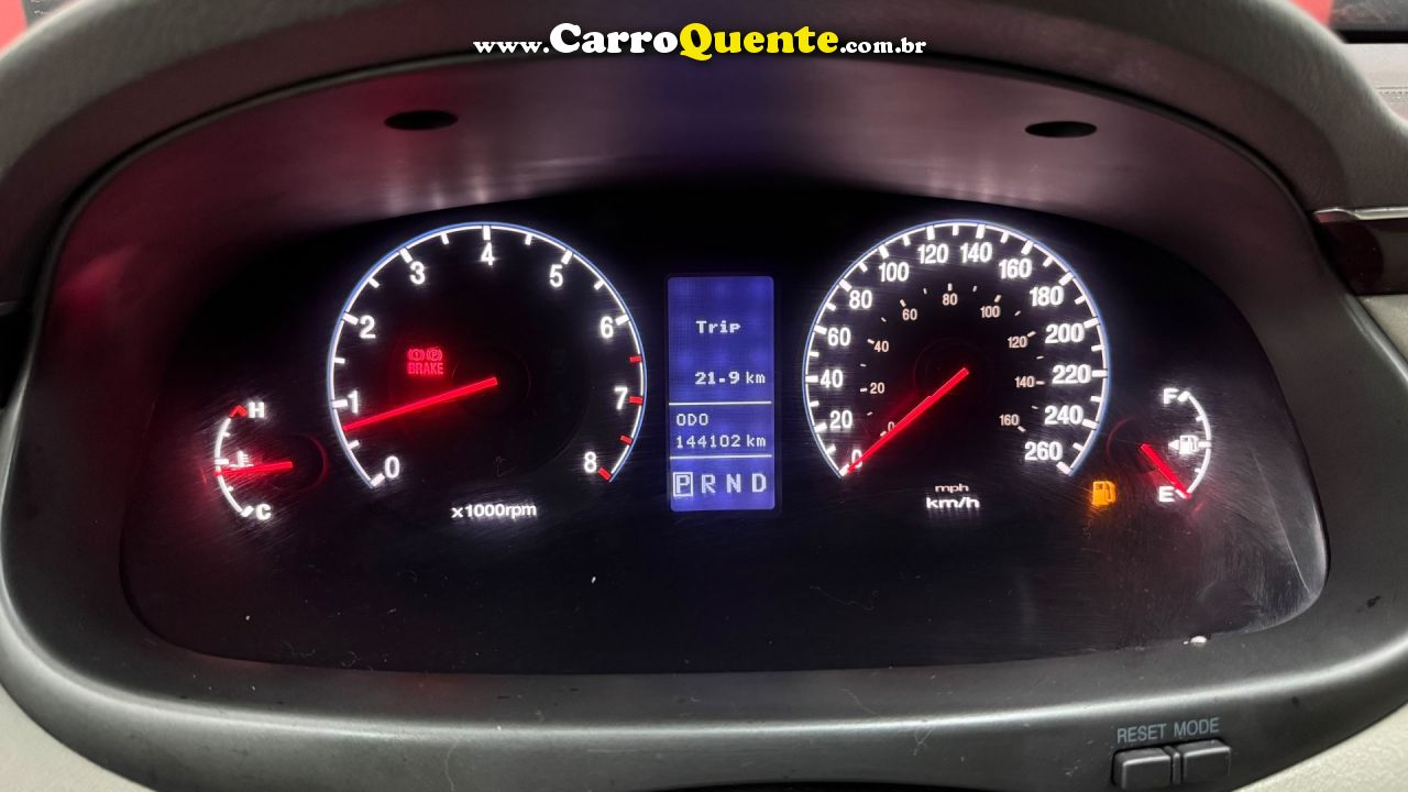 HYUNDAI   AZERA GLS 3.3 V6 24V 4P AUT.   PRETO 2010 3.3 GASOLINA - Loja