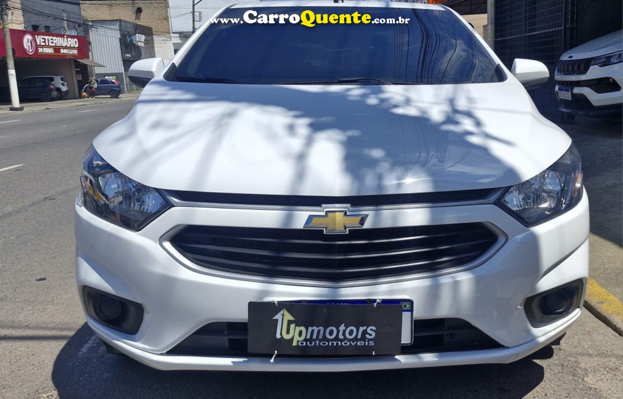 CHEVROLET   ONIX HATCH LT 1.0 8V FLEXPOWER 5P MEC.   BRANCO 2018 1.0 FLEX - Loja