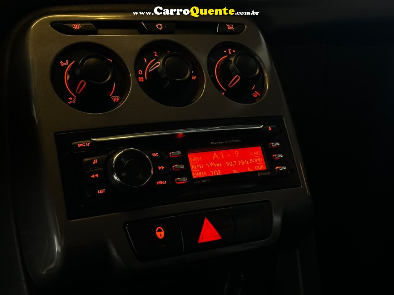 CITROËN   C3 ATTRACTION    BRANCO 2015 1.5 FLEX - Loja