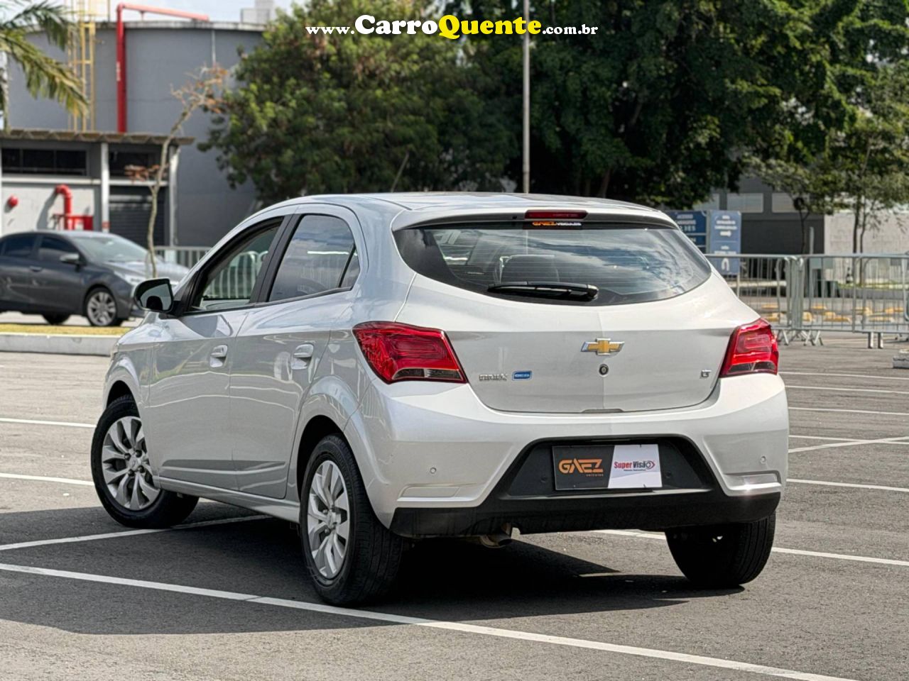 CHEVROLET ONIX 1.4 MPFI LT 8V 2018 - Loja