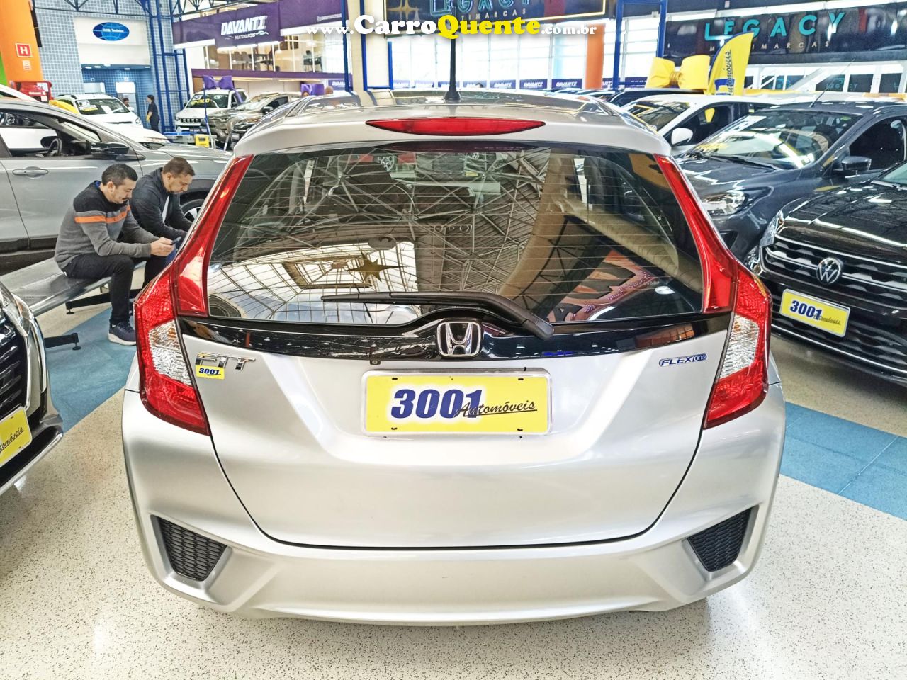 HONDA FIT 2016 - Loja