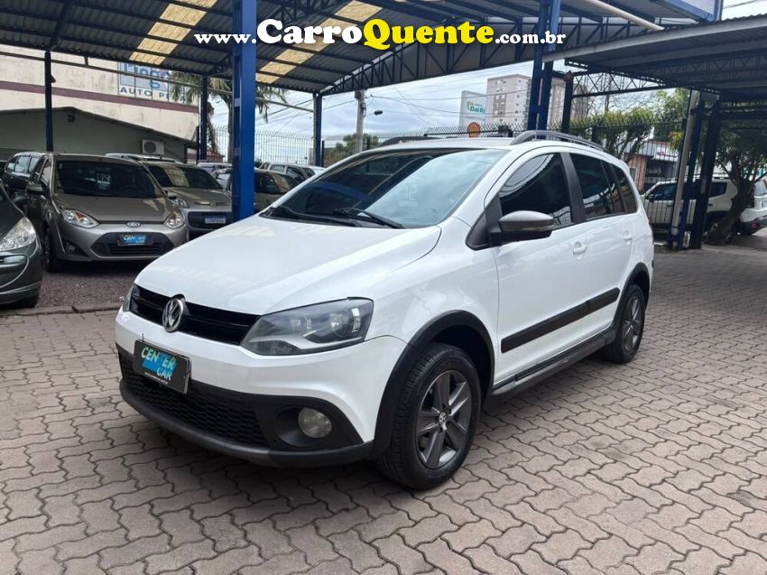 Volkswagen SPACE CROSS 1.6 MI 8V FLEX 4P MANUAL - Loja