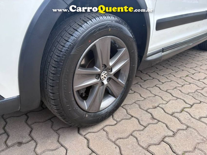 Volkswagen SPACE CROSS 1.6 MI 8V FLEX 4P MANUAL - Loja