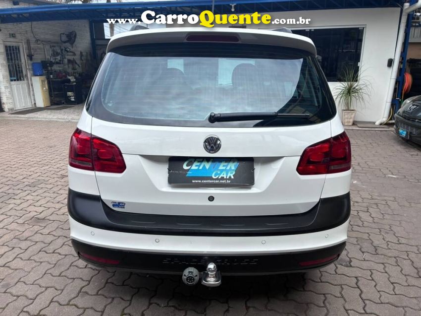 Volkswagen SPACE CROSS 1.6 MI 8V FLEX 4P MANUAL - Loja