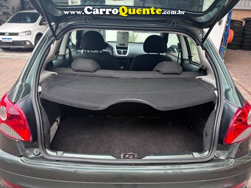 Peugeot 207 1.4 XR 8V FLEX 2P MANUAL - Loja