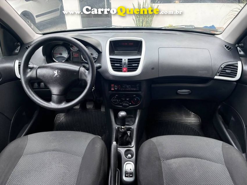 Peugeot 207 1.4 XR 8V FLEX 2P MANUAL - Loja