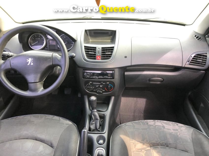 Peugeot 207 1.4 XR 8V FLEX 4P MANUAL - Loja