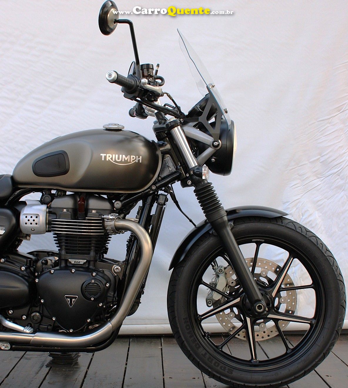 TRIUMPH STREET TWIN 2020 - Loja