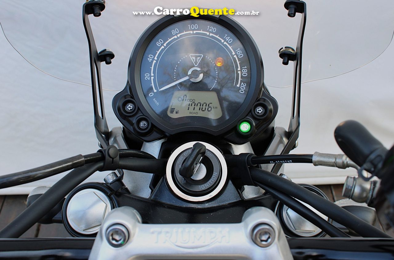 TRIUMPH STREET TWIN 2020 - Loja
