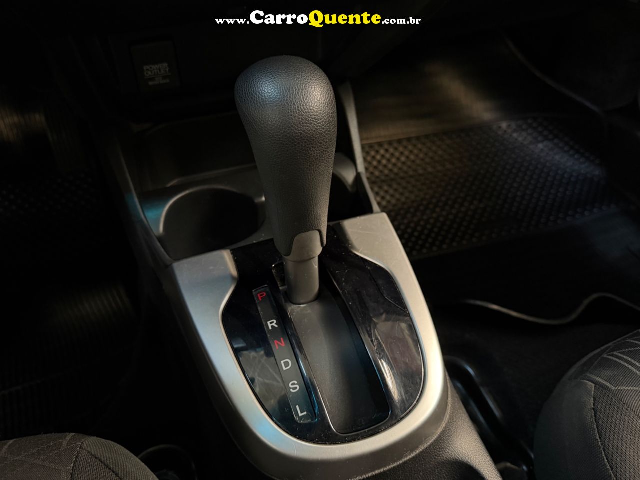 HONDA FIT 1.5 LX 16V 2016 - Loja