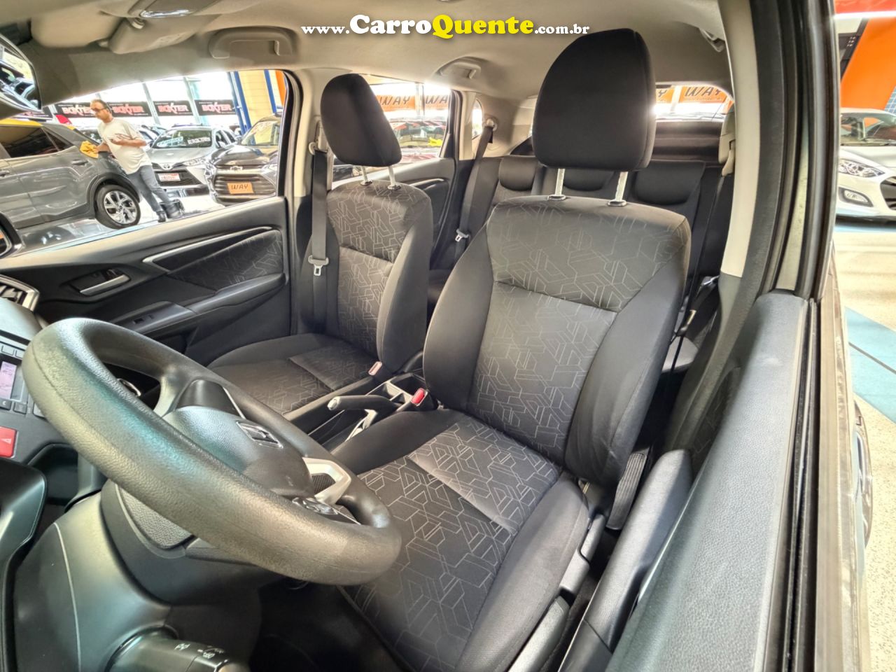HONDA FIT 1.5 LX 16V 2016 - Loja