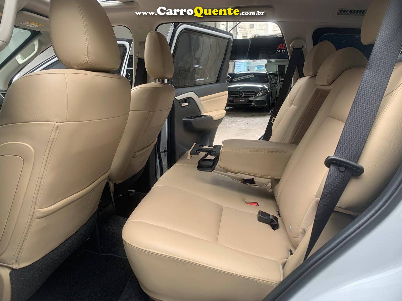 MITSUBISHI PAJERO SPORT 2.4 16V MIVEC TURBO HPE-S ADW 2023 - Loja