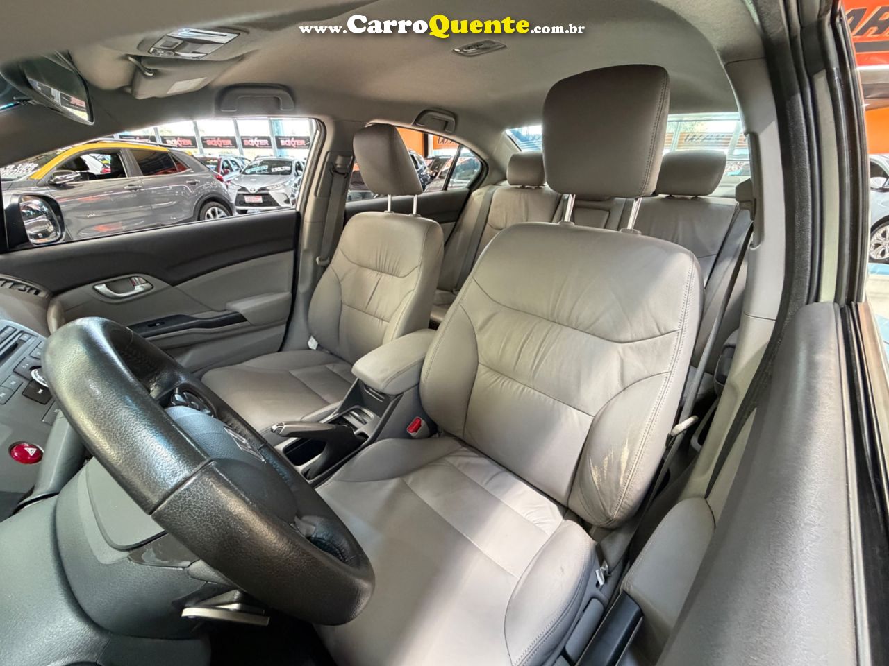 HONDA CIVIC 2.0 LXR 16V 2014 - Loja