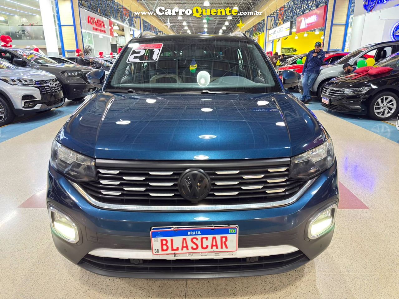 VOLKSWAGEN T-CROSS 1.0 200 TSI TOTAL COMFORTLINE 2021 - Loja