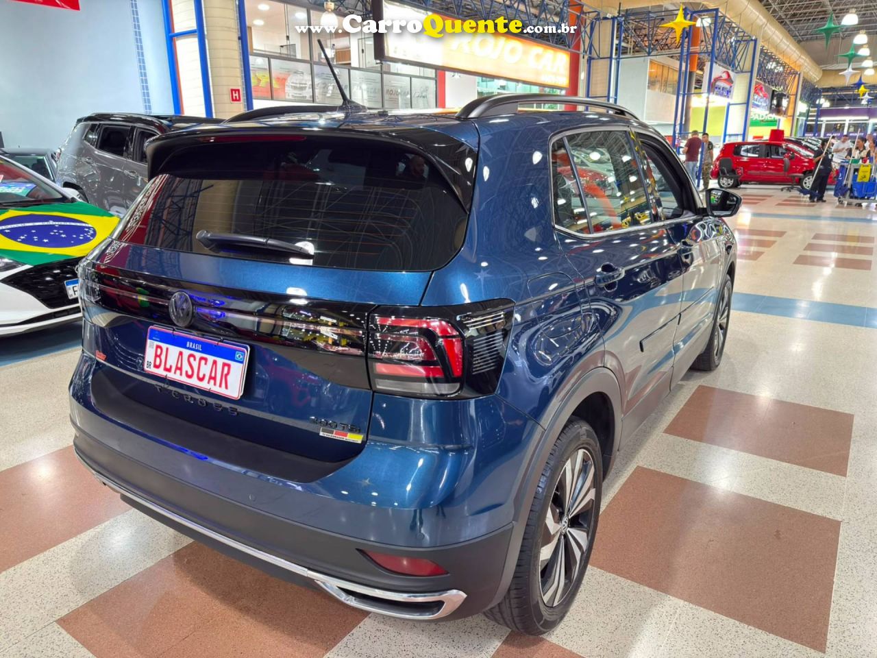 VOLKSWAGEN T-CROSS 1.0 200 TSI TOTAL COMFORTLINE 2021 - Loja