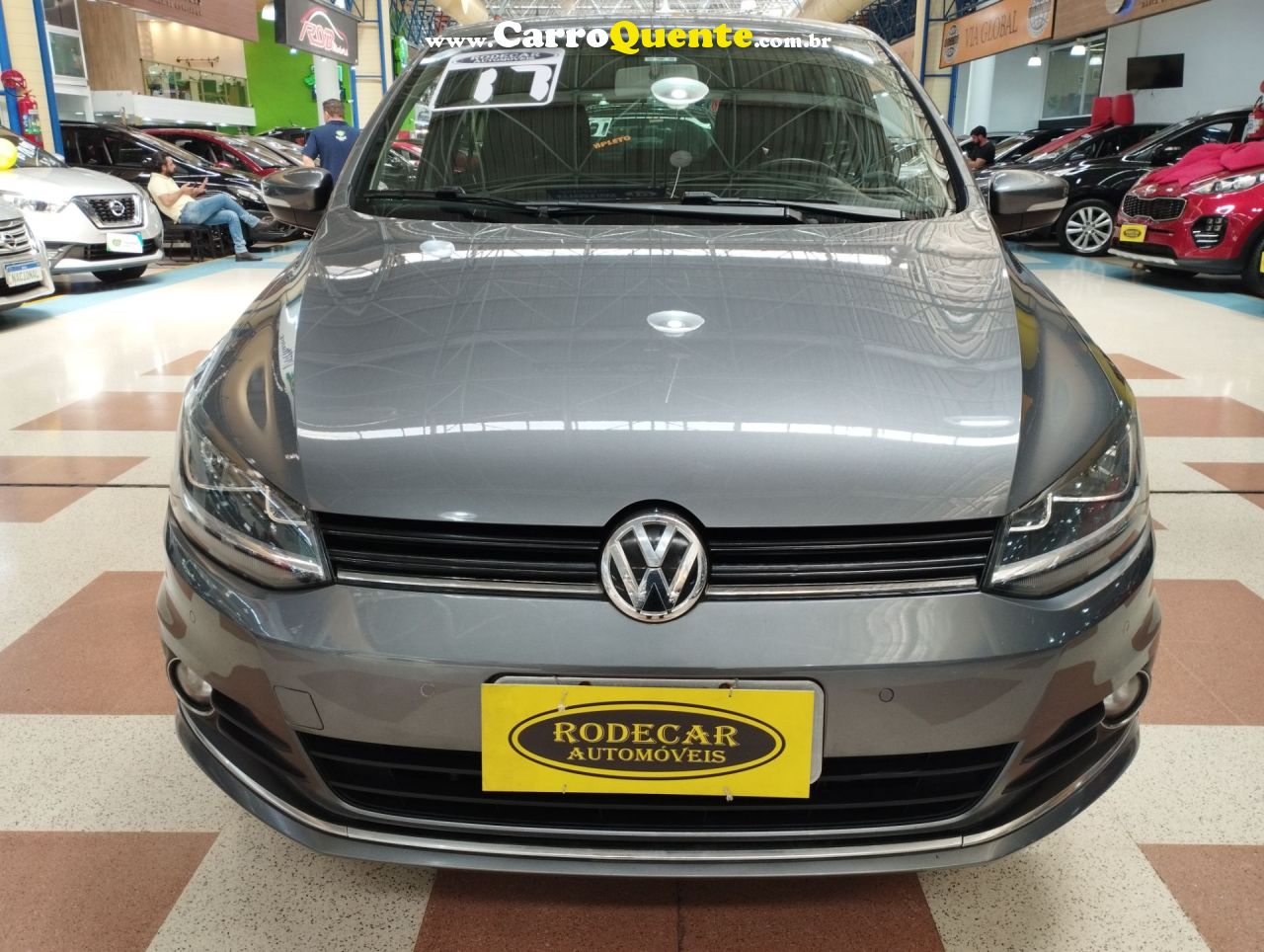 VOLKSWAGEN FOX 1.6 MSI HIGHLINE 16V 2017 - Loja