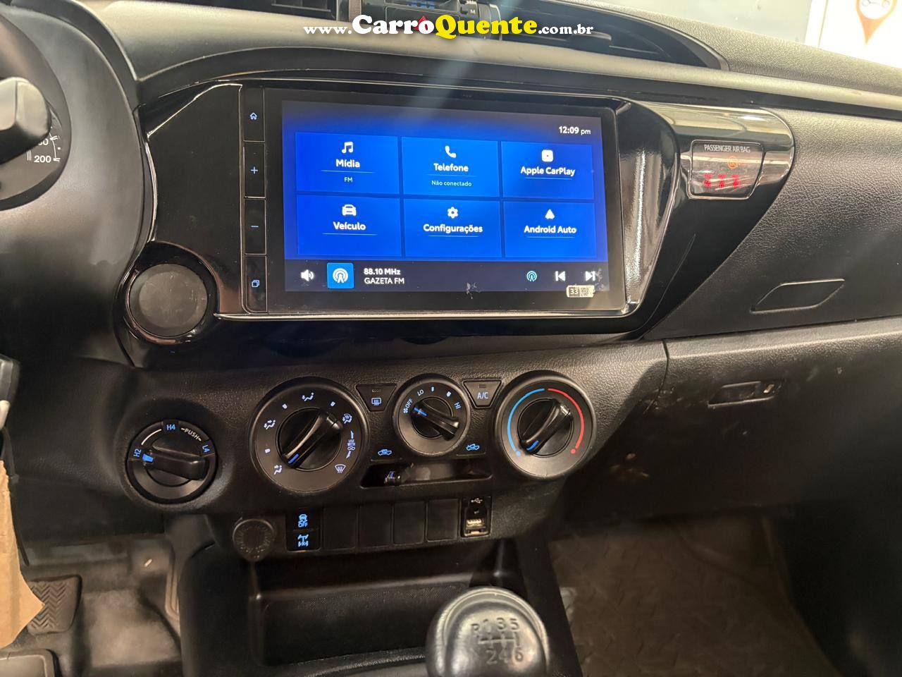 HILUX 2.8 D-4D TURBO CD POWER PACK 4X4 C/ BAIXA KM 2024 - Loja