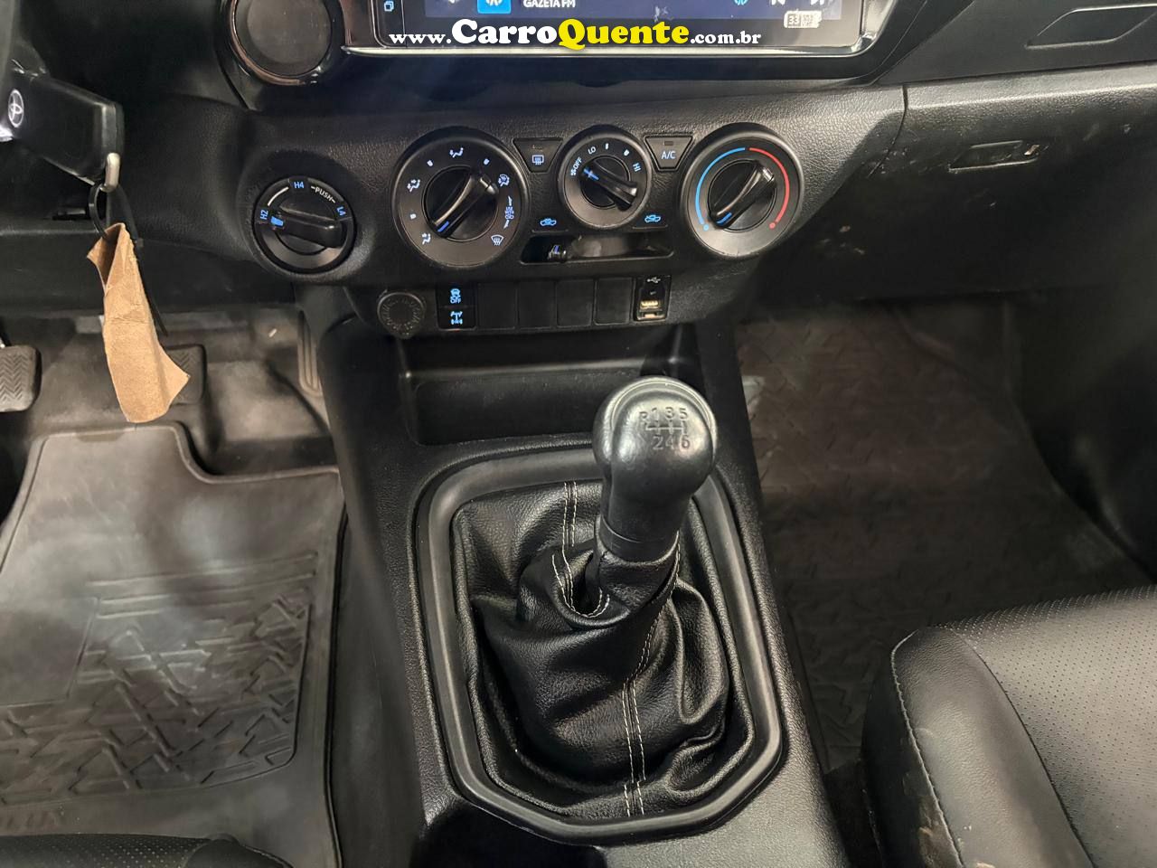 HILUX 2.8 D-4D TURBO CD POWER PACK 4X4 C/ BAIXA KM 2024 - Loja