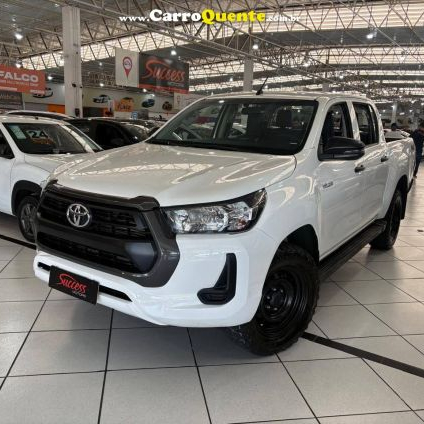 HILUX 2.8 D-4D TURBO CD POWER PACK 4X4 C/ BAIXA KM 2024
