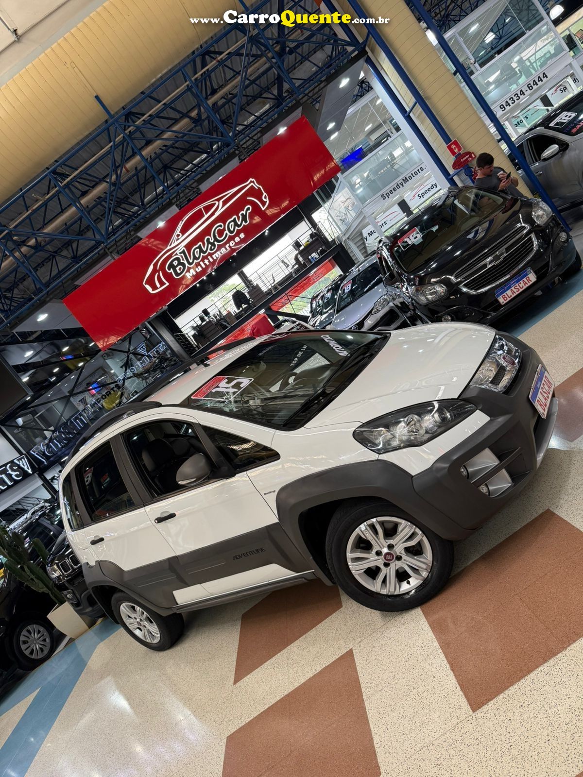 FIAT IDEA 1.8 MPI ADVENTURE 16V 2015 - Loja