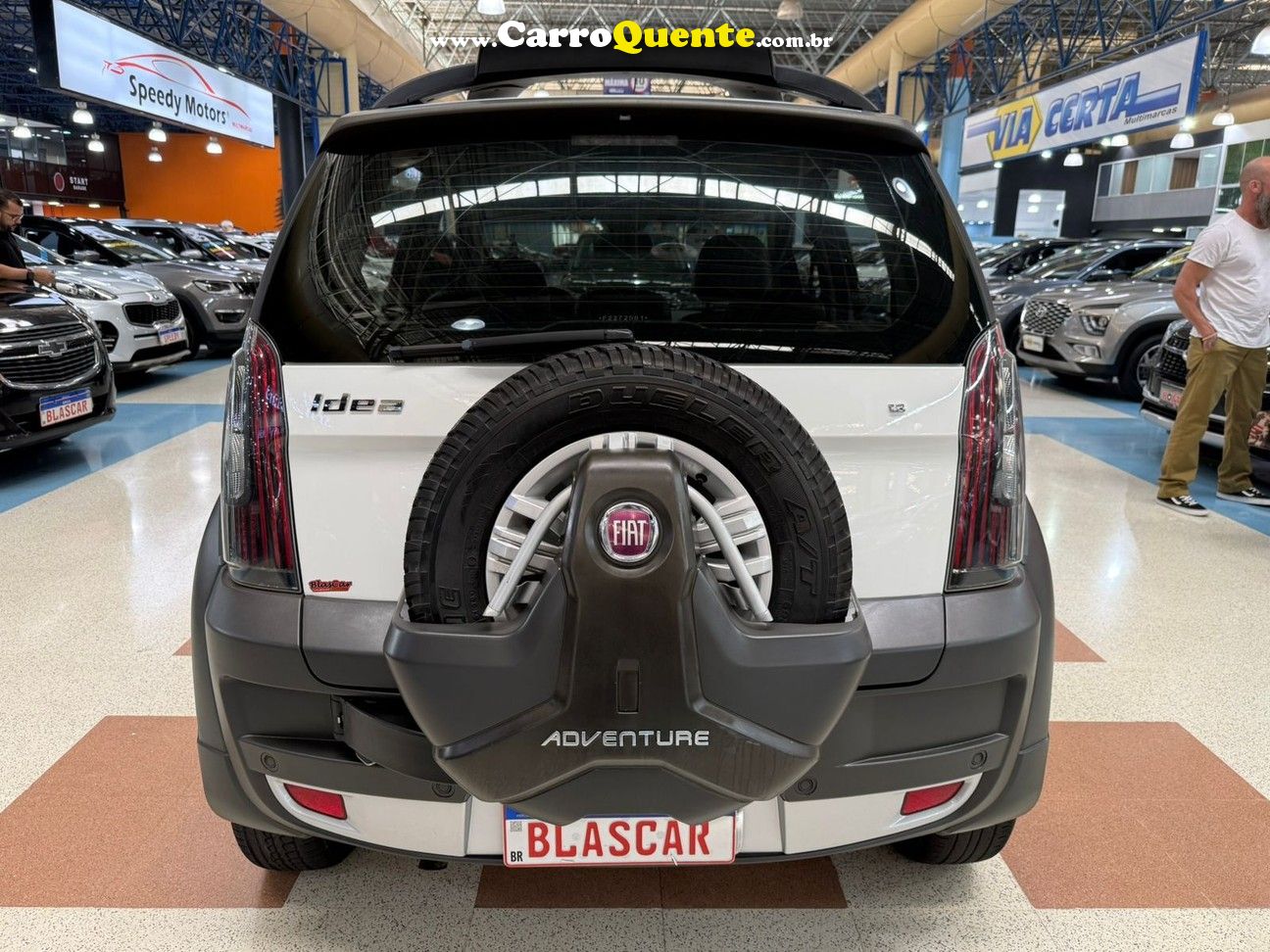 FIAT IDEA 1.8 MPI ADVENTURE 16V 2015 - Loja